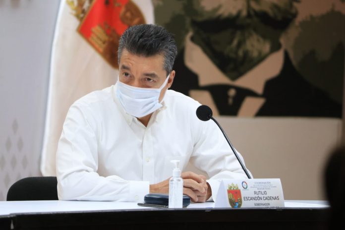 GOBERNADOR VACUNACIÓN