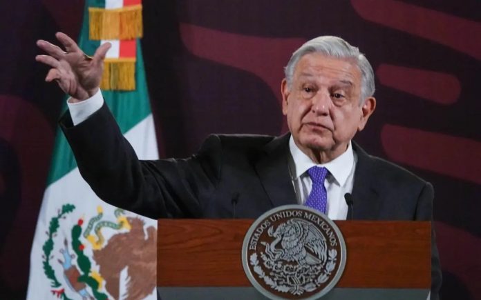 AMLO (4)