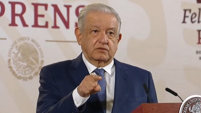 amlo_enojado_amlo_dedo_amlo_contra_la_prensa_cortesia.jpg_554688468